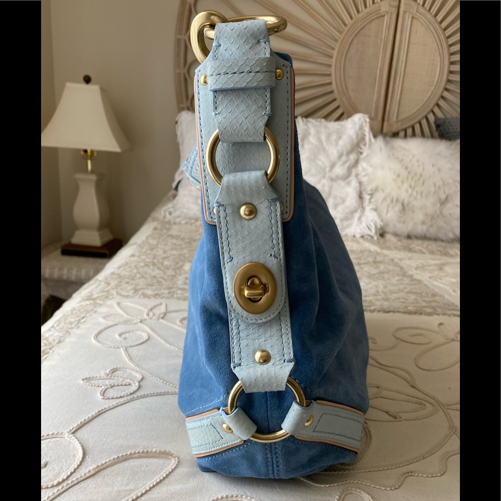 Coach “NWOT” Vintage Rare Carly Bag - Picture 7 of 13